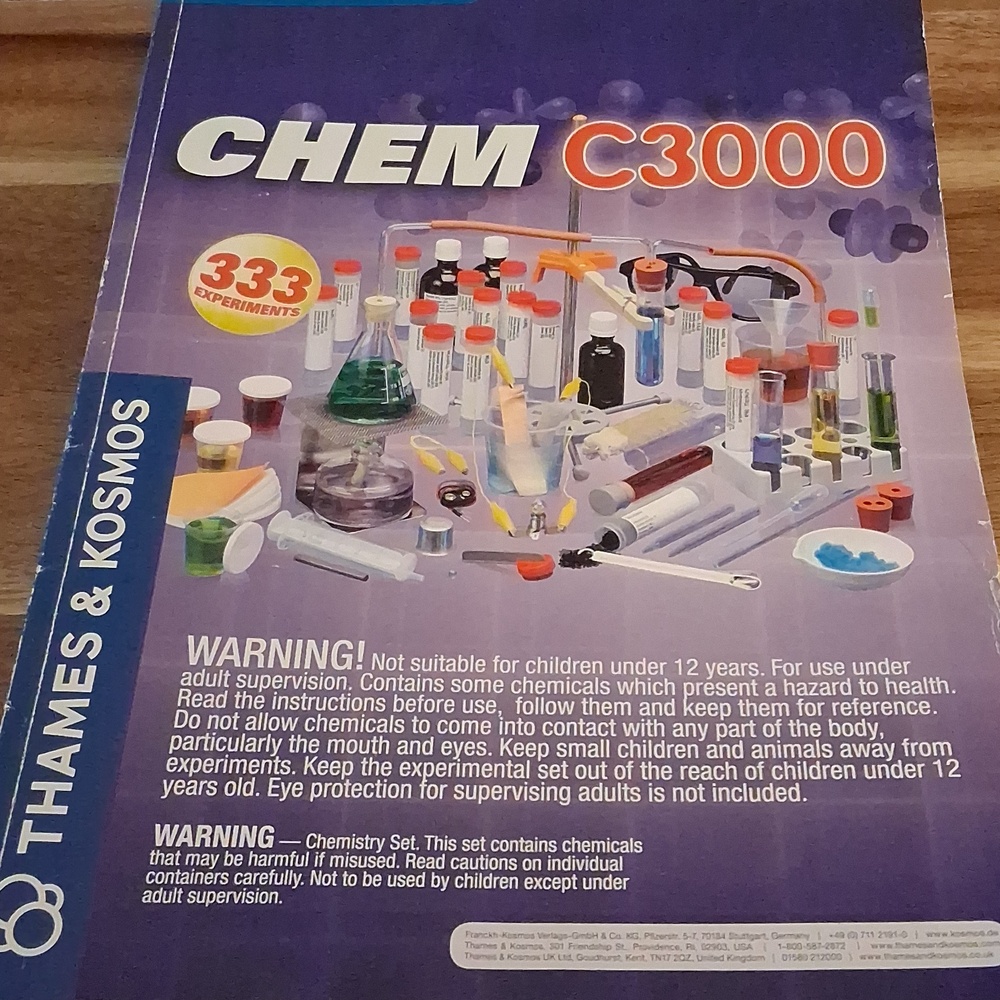 Thames & Kosmos Version 2 Chem 3000 Experiment Manual